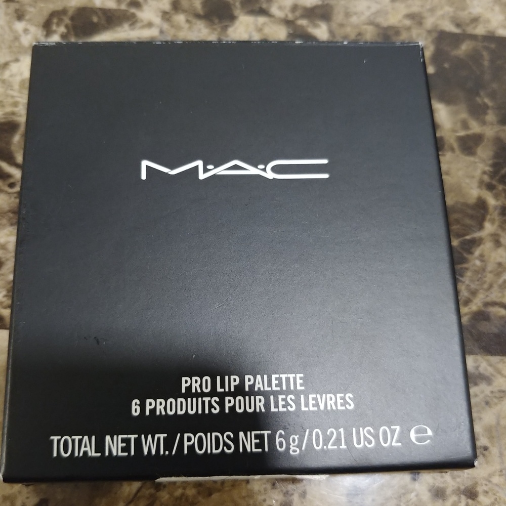 MAC pro lip palette